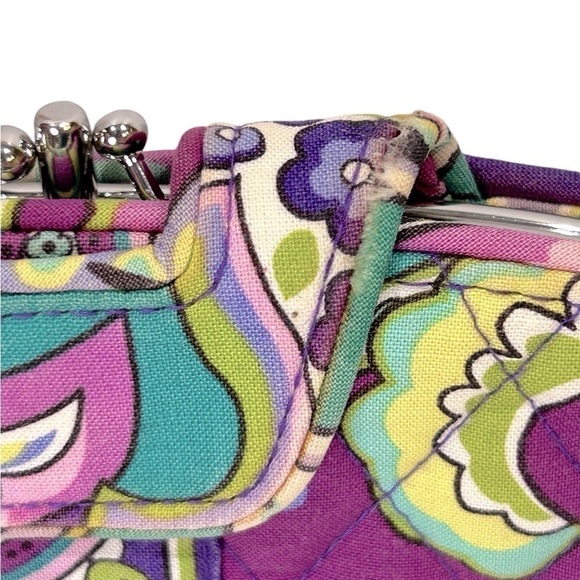 Vera Bradley Kiss N Snap Wallet/Clutch Paisley Jamboree Purple/Green/Pink GUC - Picture 6 of 8